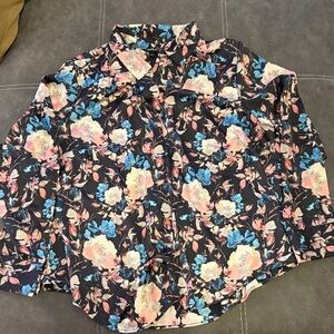 Torrid Floral Women’s Shirt